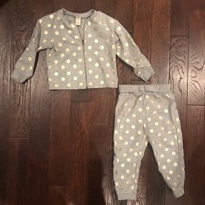 Toddler girls tracksuit sz 24M